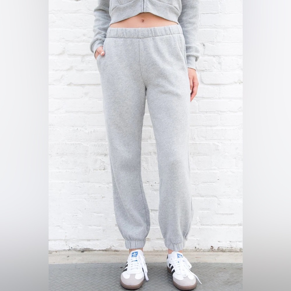 brandy melville grey sweatpants